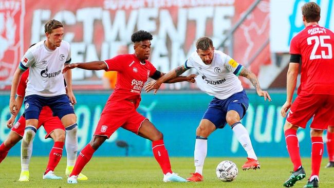 了人与机器 了人与机器